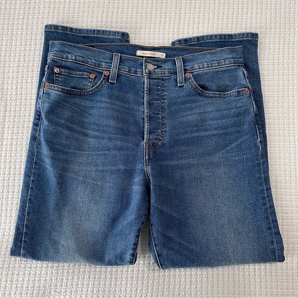 Levi's Wedgie Straight Leg Jeans Womens 32 Classic Button Fly Stretch Denim - Picture 3 of 10